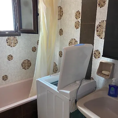 FLAT WITH 360 percent terrace view Hébergement de vacances *